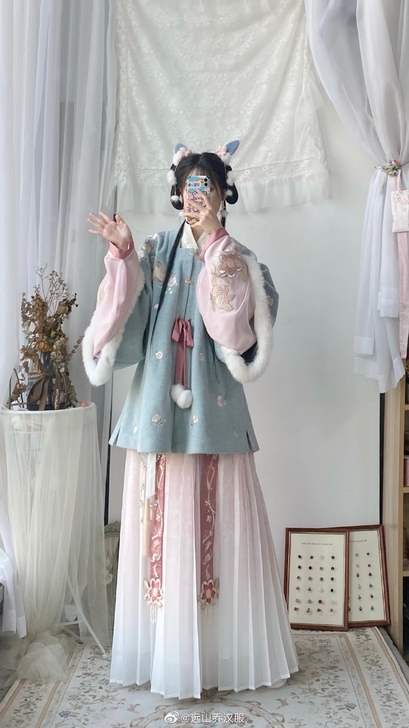 xd出远山乔胭脂红釉