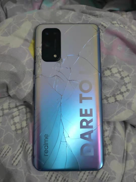 realmex7pro，8+128有120...