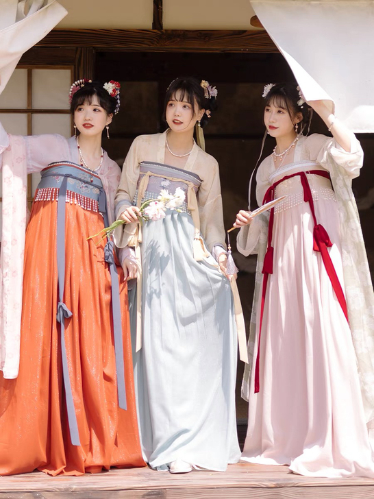 远山乔汉服##amp；bull；戏梦长安