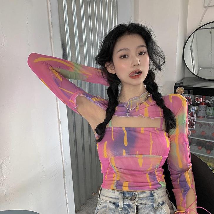 【吾折天价】可爱少女心彩虹撞色吊带洋气网纱...
