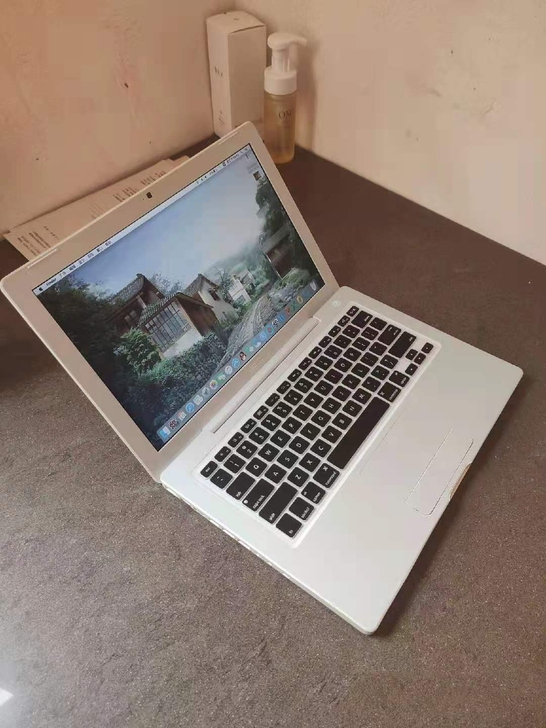 本人电脑MacBookpro用了一年多购买...