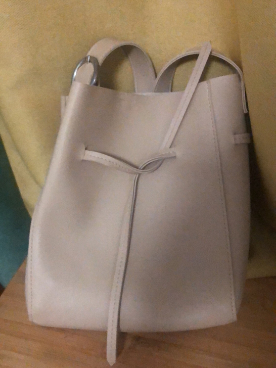 超大容量水桶包包  非常柔软哦