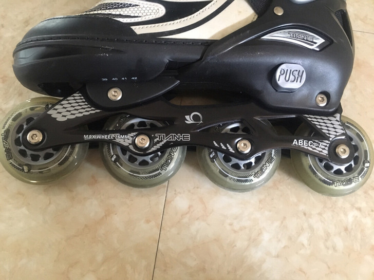 新手必备溜冰鞋