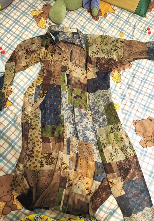 宋制褙子 比较长  挽沙坊旧款  一直没穿...