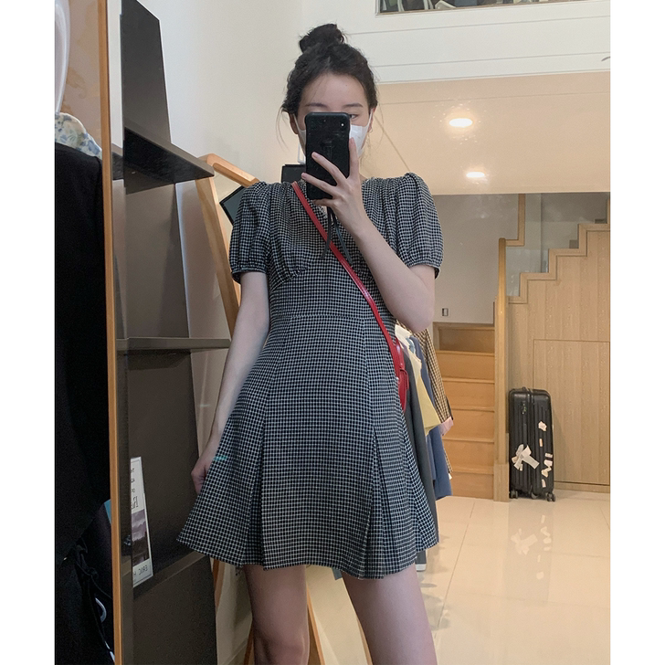 连衣裙