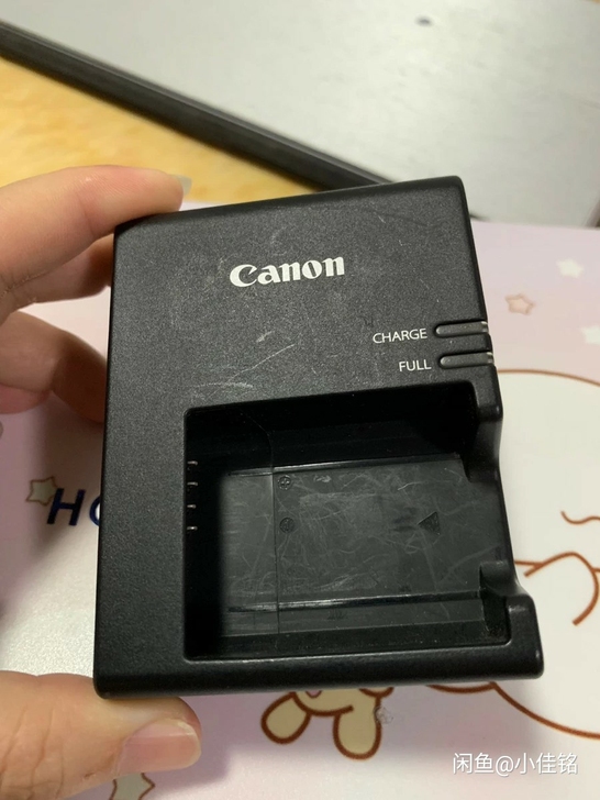 特价出点原装佳能单反LP-E10相机充电器...