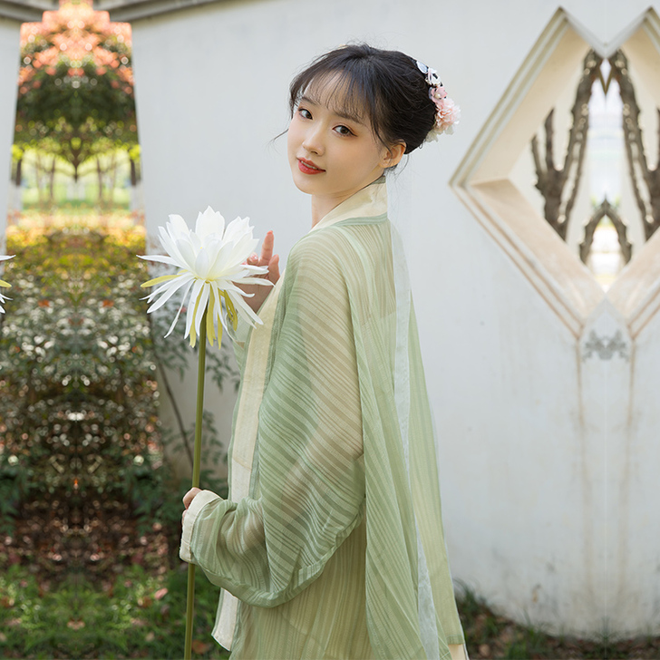 【出】胜烟家青粲宋制飞机袖对襟短衫汉服女日...