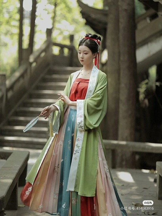 兰若庭 汉服 宋制 百迭 宋抹 对襟 吊带...
