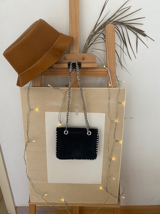 zara手包皮包，皮料款链条包，几乎没用，...