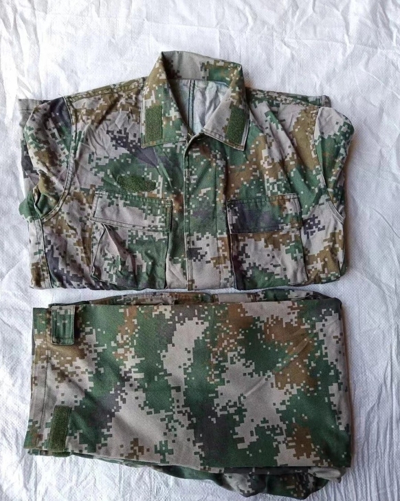二手迷彩服45一套，多要更优惠，大小码齐全