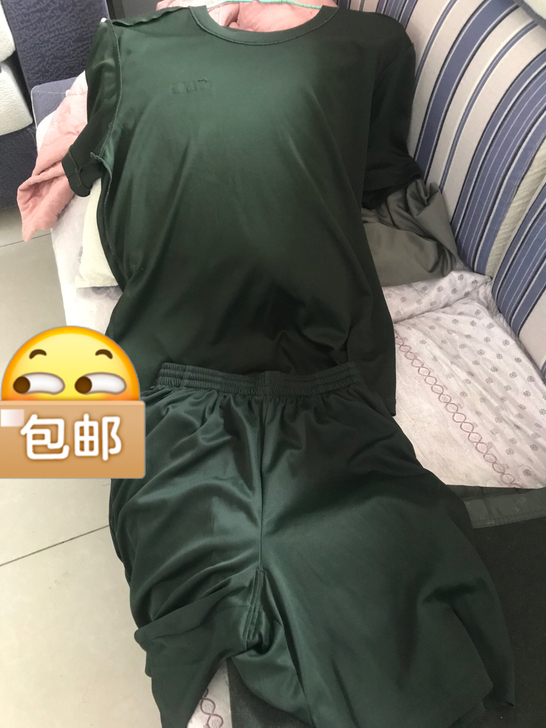 二手做运动服跳舞跑步健身广播操服。成色如图...