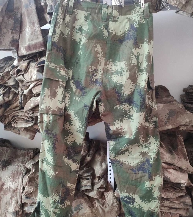 二手工作服套装，上衣裤子一套35元，裤子单...