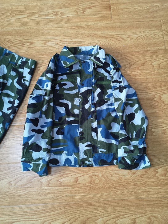 全新女士迷彩服工作装，姐姐家的，