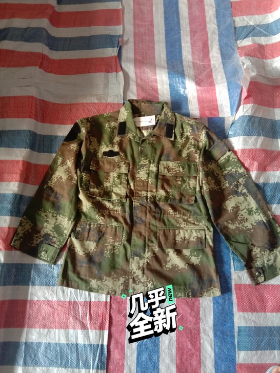 二手工作服，保真！33元一件，两件包邮！只...
