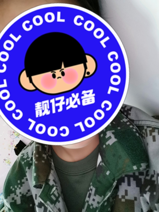 大学生军训服