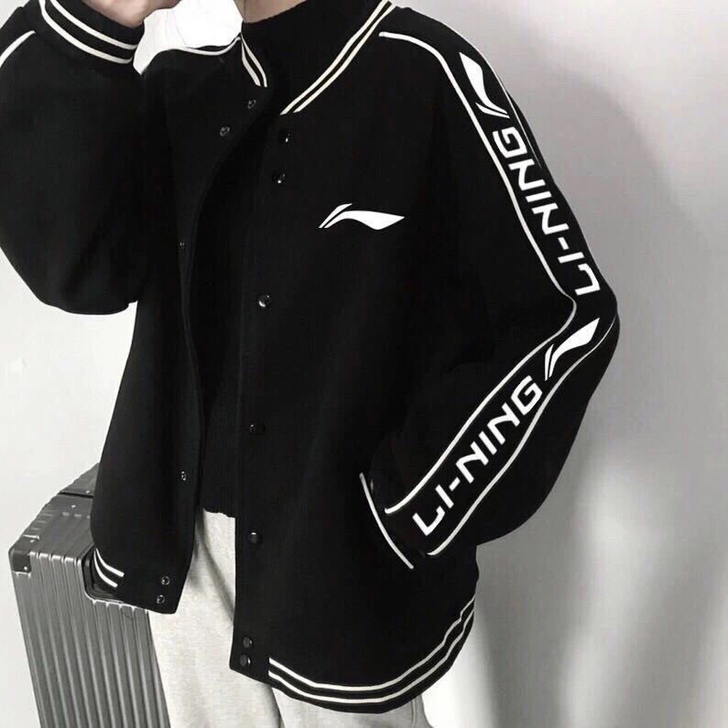 春秋新款LN潮牌串标手臂棒球服