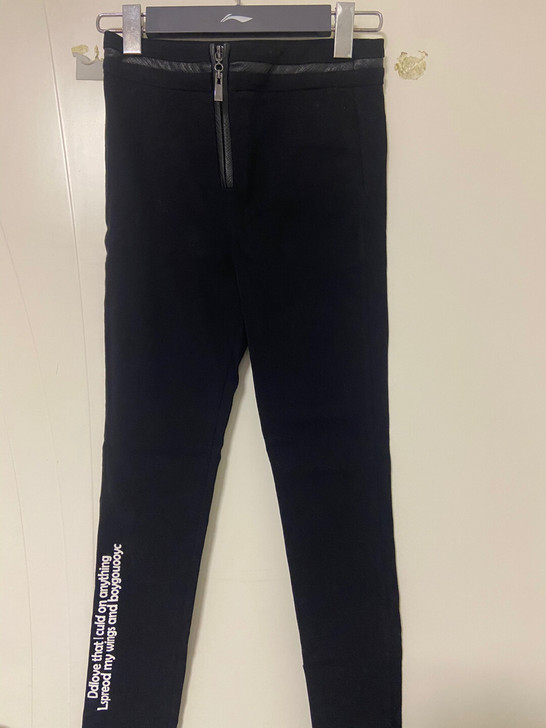 CCDD 休闲显瘦铅笔女裤 九成新 穿过一次