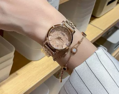 门店倒闭!歌迪手表女简约气质女士品牌女表低...