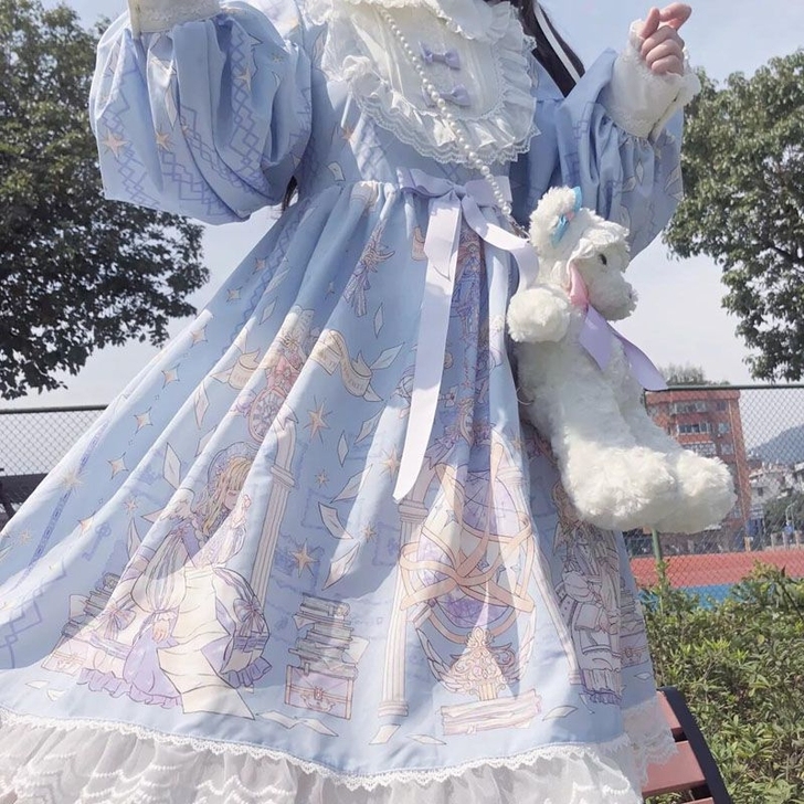 店不开了，亏本甩卖洛丽塔