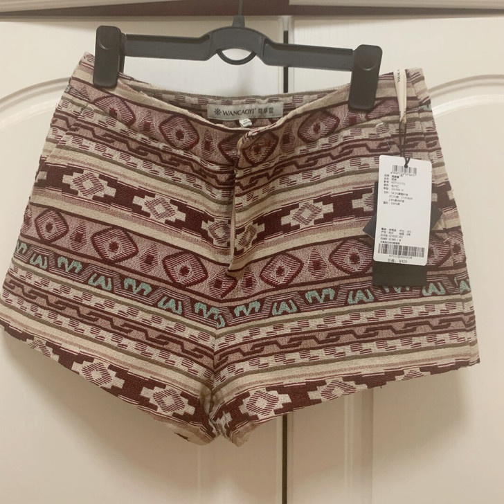 菀草壹夏季新款绣花短裤 裤长：短裤 风格：...