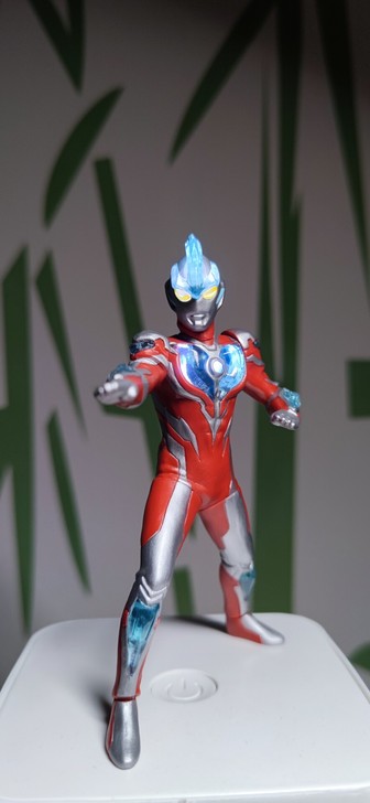 万代发光扭蛋奥特曼 银河 展示国代版，提升...