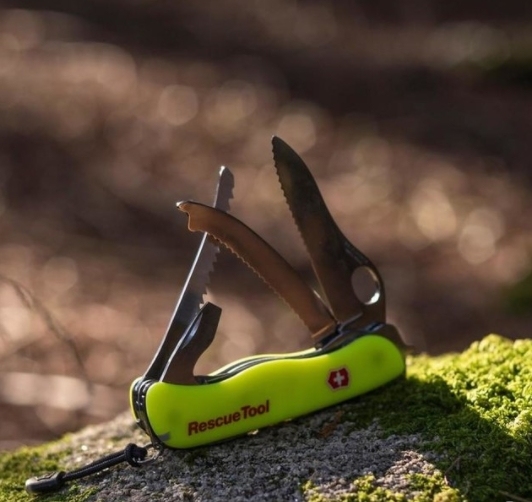 维氏瑞士军刀救生员0.8623.MWN荧光...