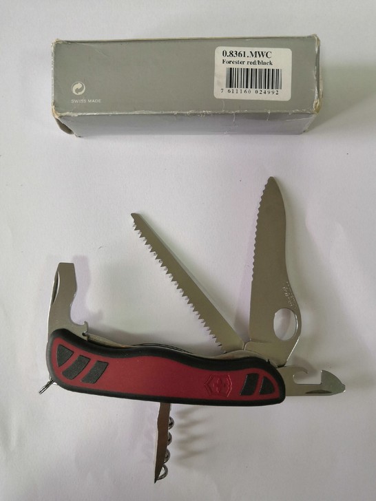 维氏军刀，护林员 单手刀 红／黑0.836...