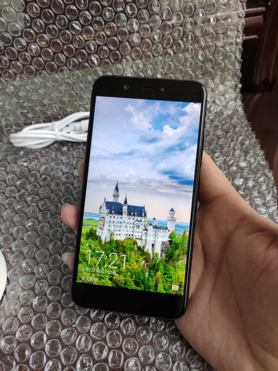 海信H10 4+64g 全网通4g