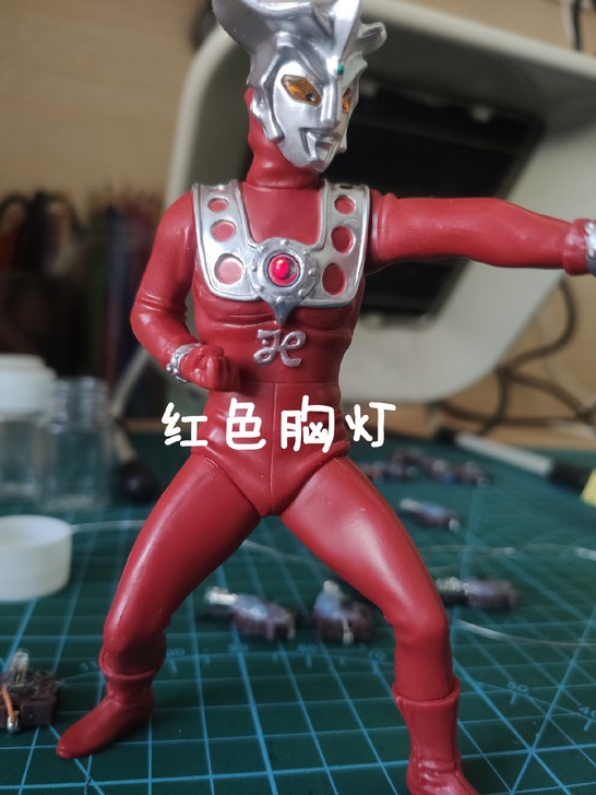 万代奥特曼发光扭蛋灯组