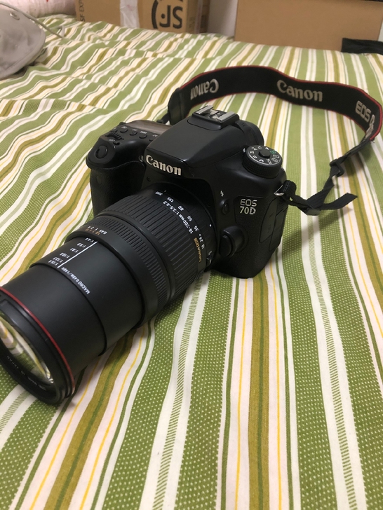 自用佳能70d单反套机，配备红圈18-20...