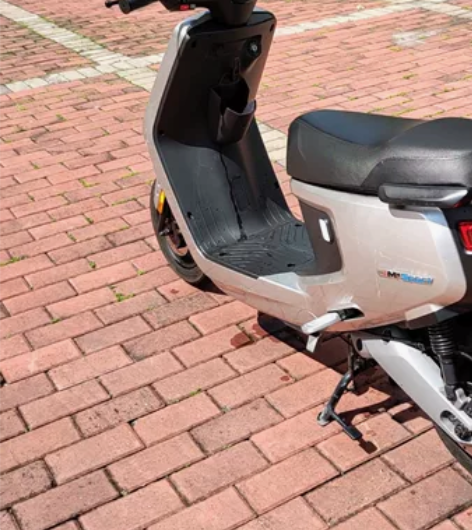 小牛电动M 灰 动力版 博世电机 里程近1...