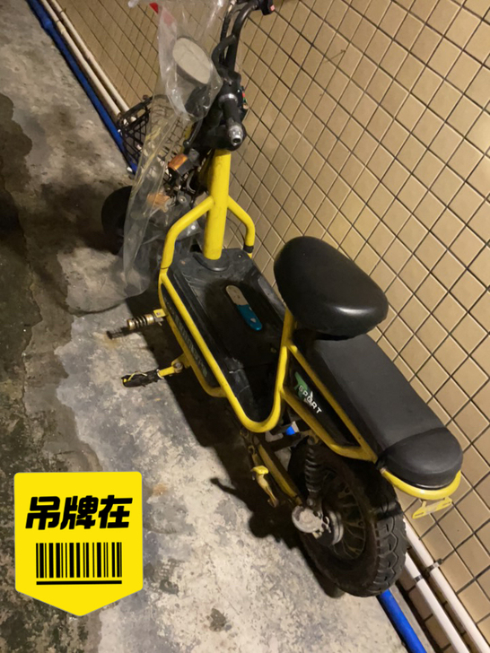 出电动车框架、无电池.60V。只是旧一点功...