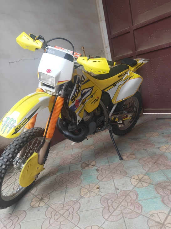 越野摩托车高赛摩托车铃木rmx250两冲越...