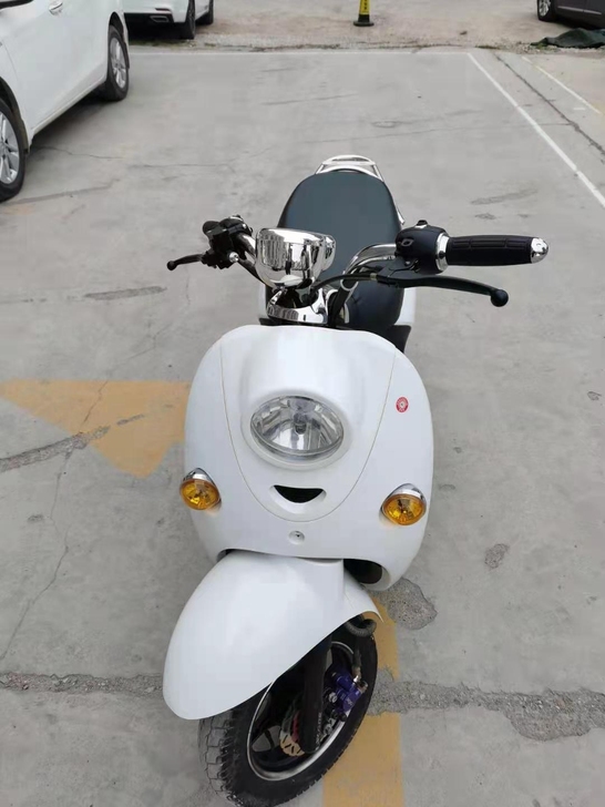 南宁小绿牌，电驴，转让雅迪电动车60v带牌...