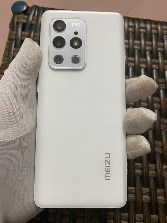 魅族18pro 12+256g 95新白...