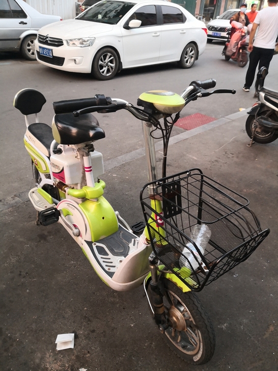 电动车富士达非雅迪爱玛