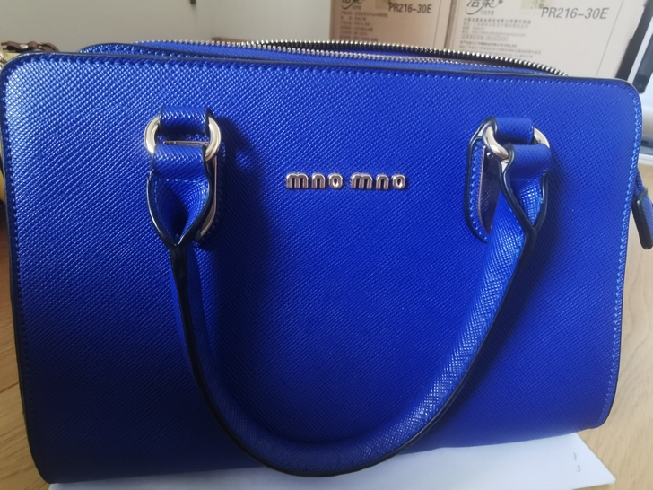 Mno mno蓝色包，三层，9成新，带单肩...