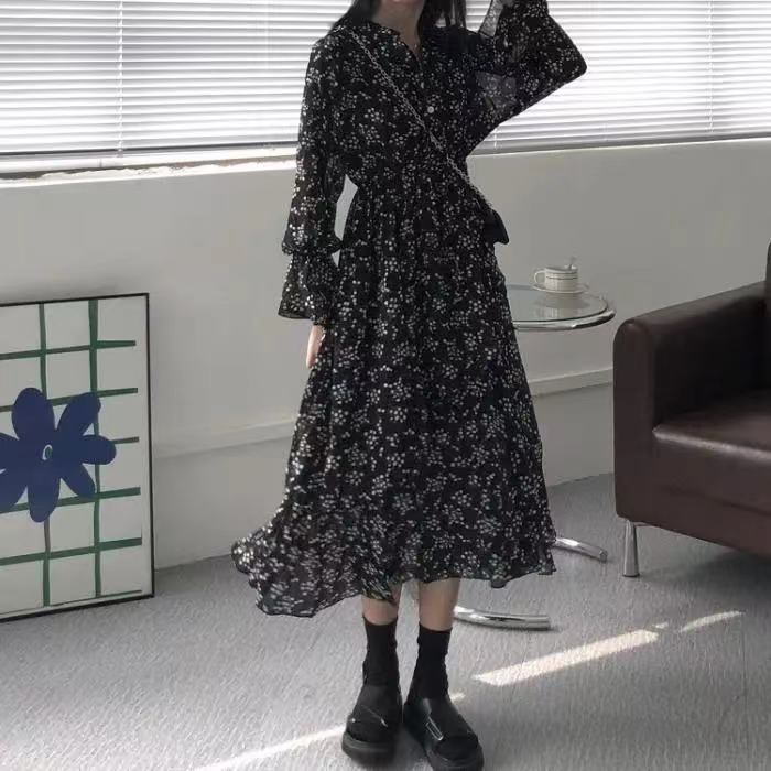 碎花裙夏季风全新