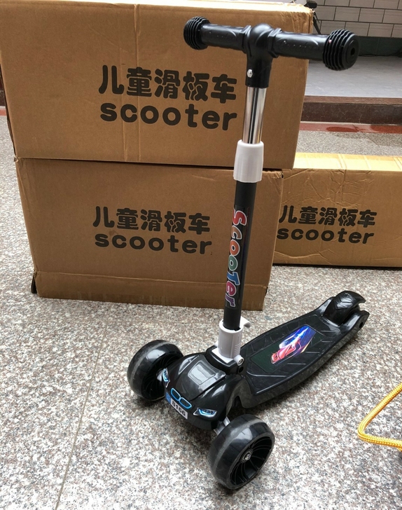 全新厂家清货儿童滑板车折叠滑板车35包邮