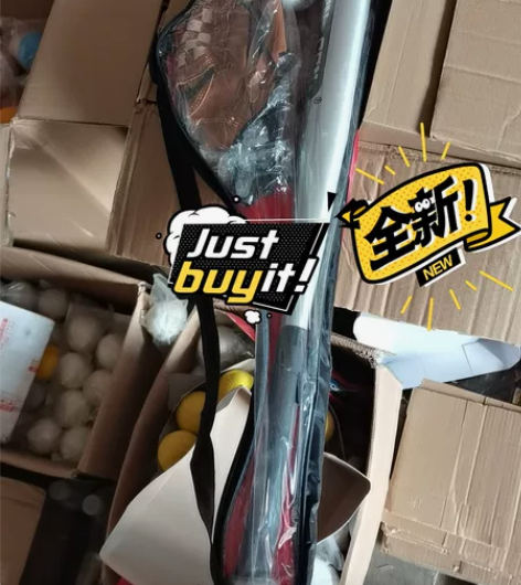 儿童棒球棍，手套，棒球套装。培养孩子对棒球...