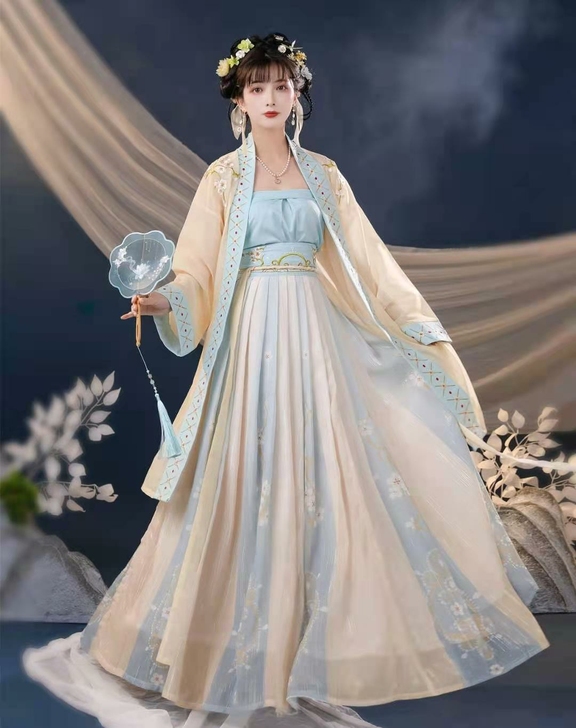 色彩很好看的宋制汉服，穿上就宛如未出阁的大...