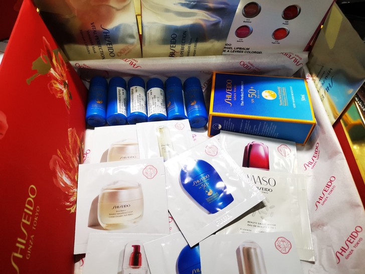 资生堂蓝胖子防晒