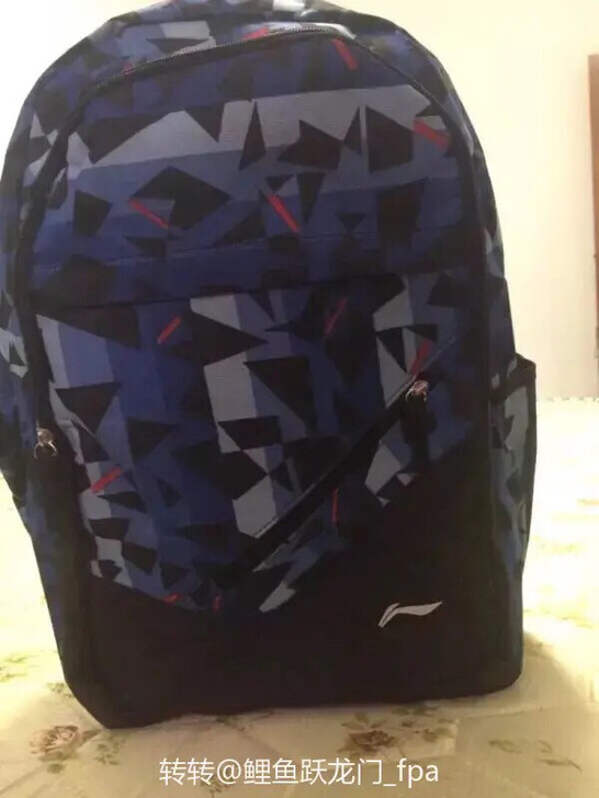 新款李宁初中高中学生书包男女运动休闲旅行背...