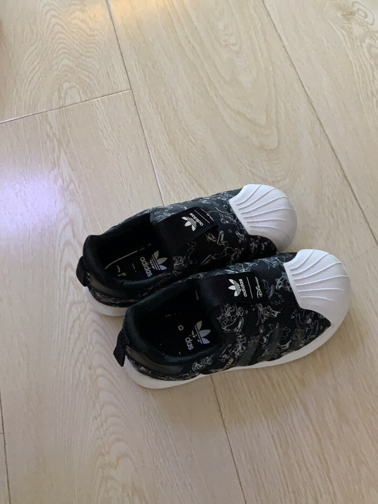 阿迪达斯三叶草贝壳软底一脚蹬