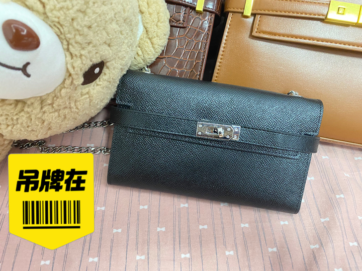 信封包，单肩斜挎包，出一批挂板包包，全新带...