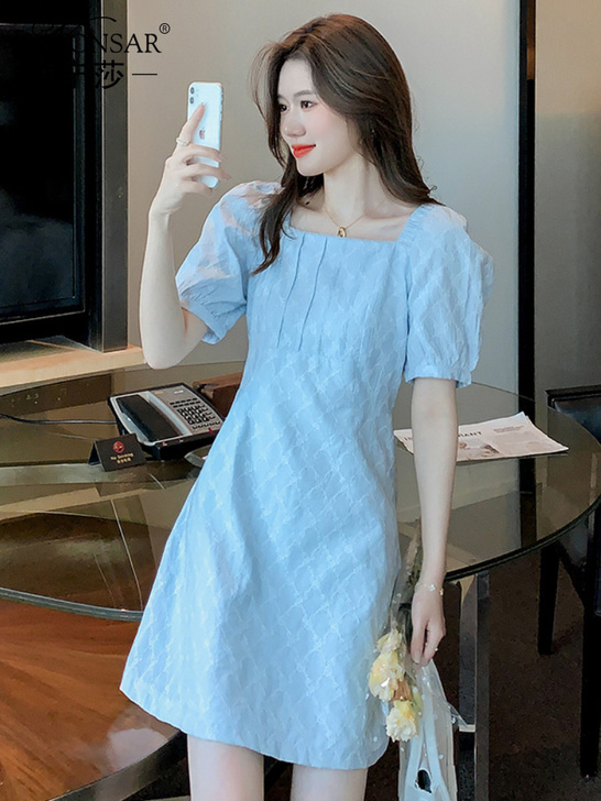 法式复古赫本风泡泡短袖连衣裙女夏新款方领收...