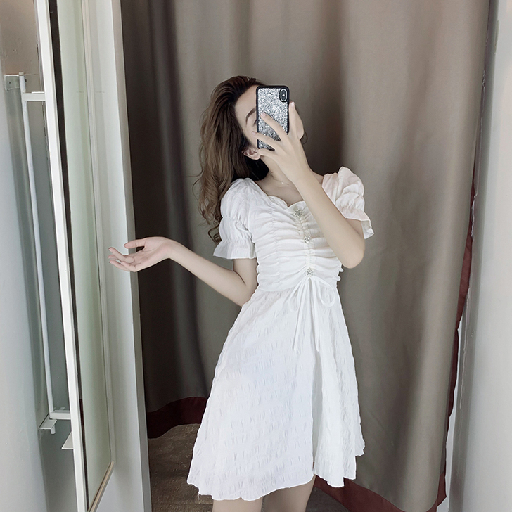 2019流行新款智熏法式复古桔梗裙子超仙女...