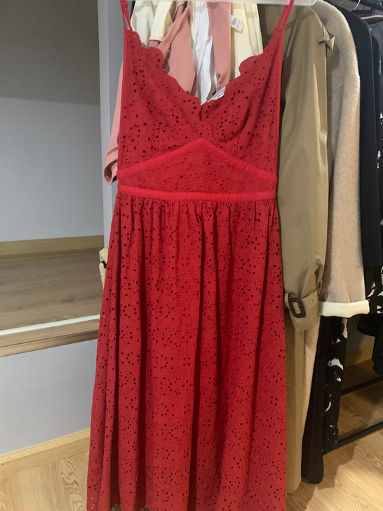 全新没穿过S码,吊牌拆了入手两百多 度假裙