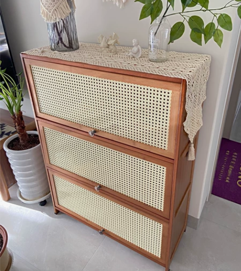 店铺倒闭，34元亏本清最后20多个储物柜置...