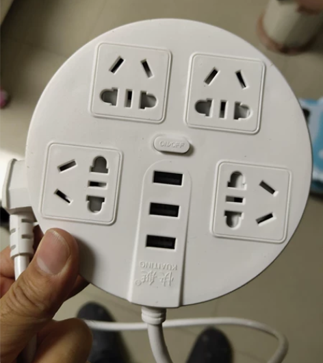 3.9包邮全新多功能插座usb插板带线家用...